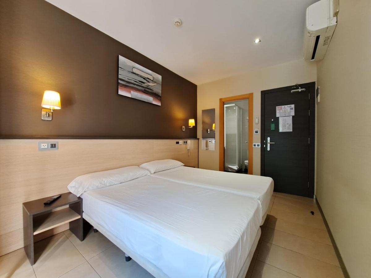 Hostal Las Flores Ramblas Barcelona Eksteriør bilde