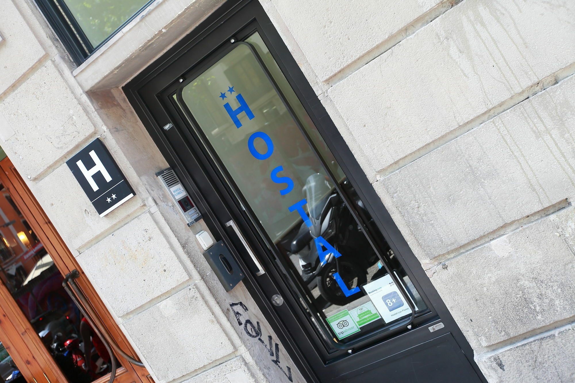 Hostal Las Flores Ramblas Barcelona Eksteriør bilde